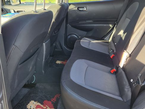 Used 2012 Nissan Rogue SV image 10