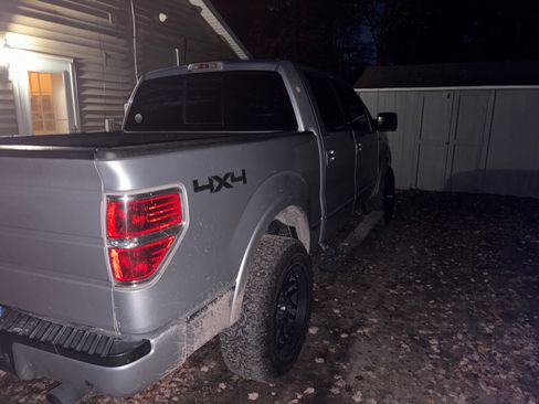 Used 2014 Ford F150 Platinum image 4