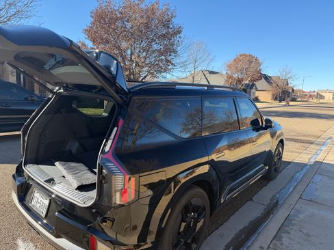 Used 2024 Kia EV9 GT-Line image 5