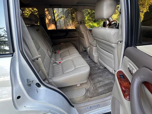 Used 2000 Lexus LX 470 4WD image 8