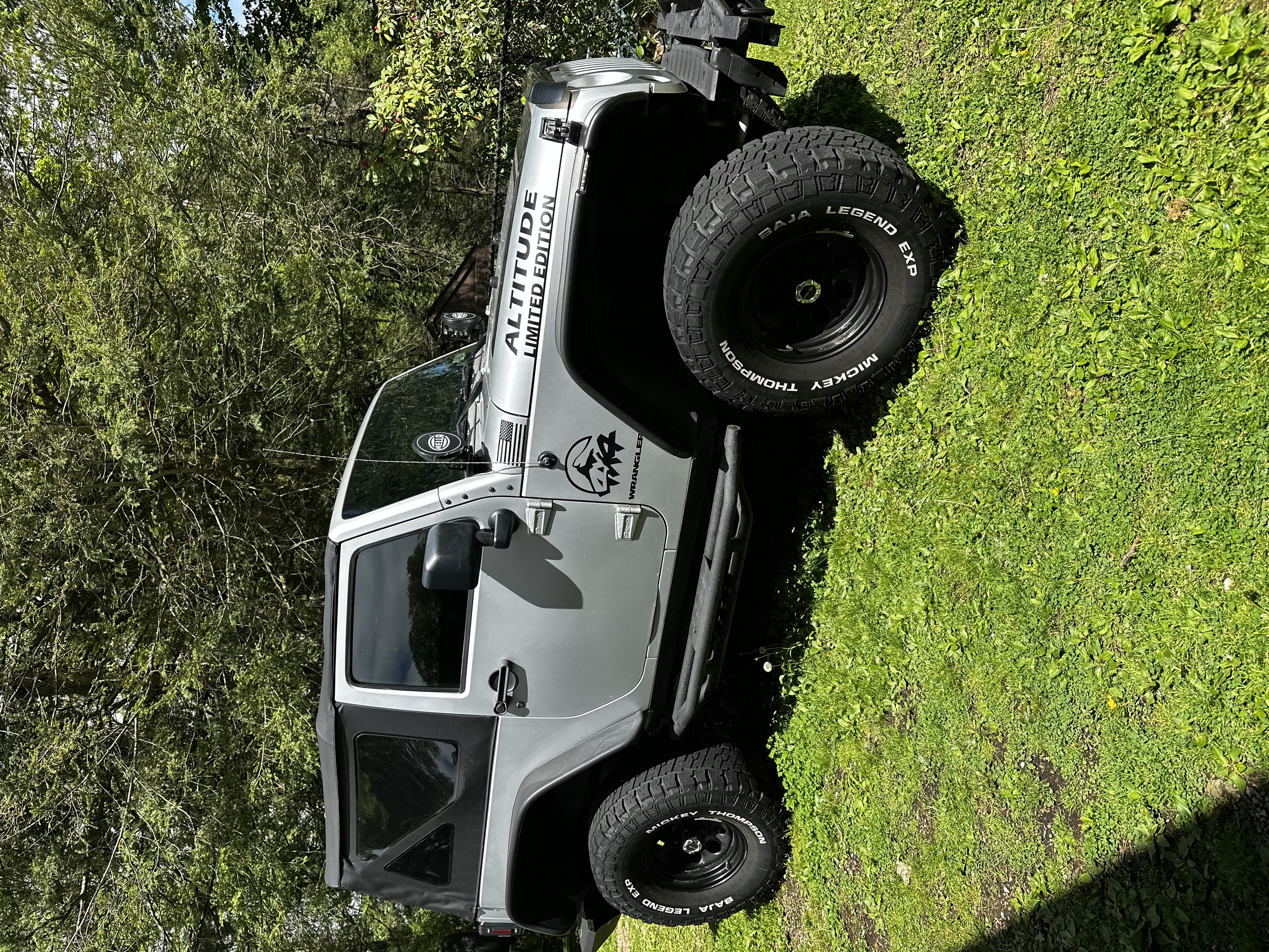 Used 2012 Jeep Wrangler Sahara AWD/4WD image 2