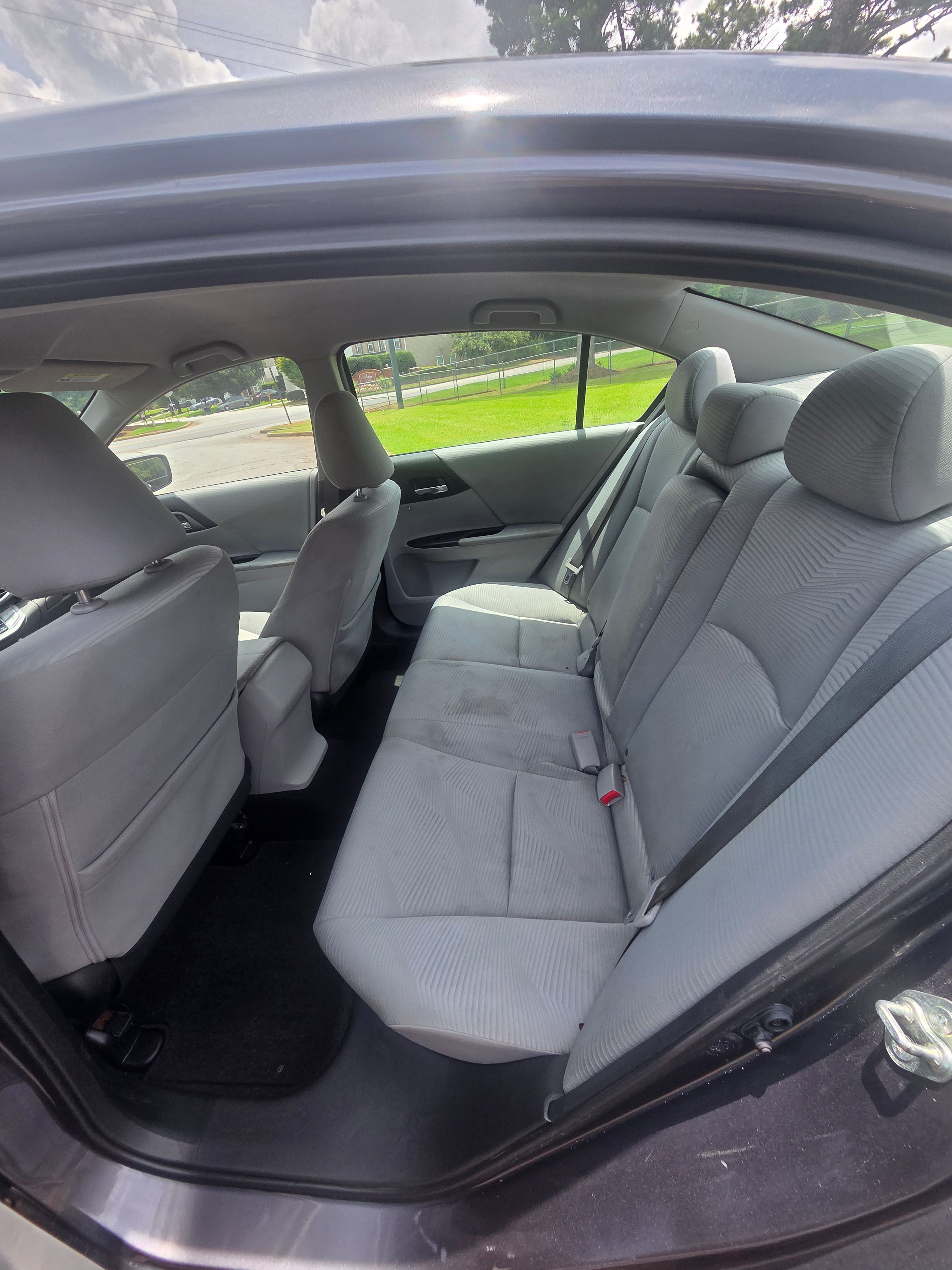 Used 2015 Honda Accord LX image 24