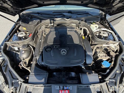 Used 2014 Mercedes-Benz E 350 E 350 4MATIC Sedan 4D image 17