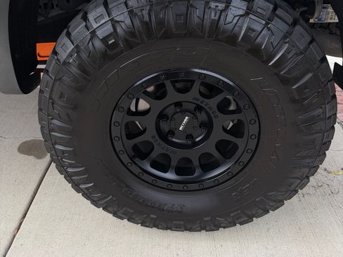 Used 2023 Ford F150 Raptor image 28