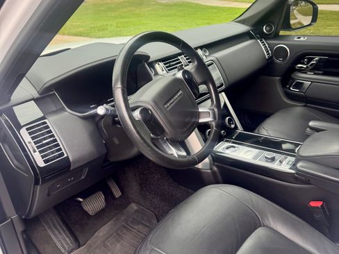 Used 2019 Land Rover Range Rover Long Wheelbase Supercharged image 9