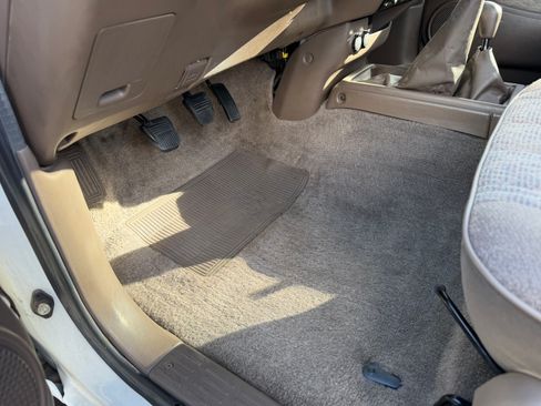 Used 1999 Toyota Tacoma 4x4 Regular Cab image 24