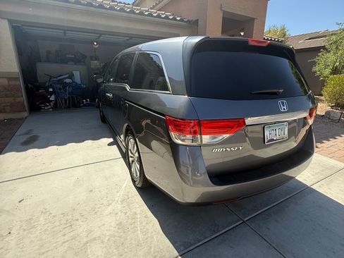 Used 2014 Honda Odyssey EX-L image 1