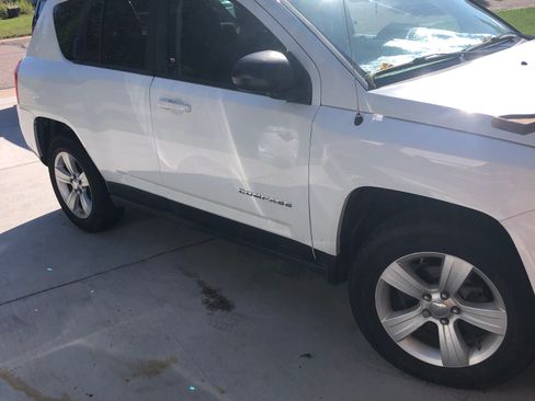 Used 2012 Jeep Compass Latitude w/ Premium Sound Group image 15