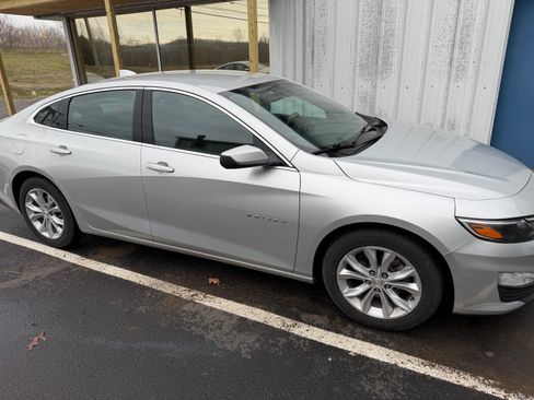 Used 2022 Chevrolet Malibu LT image 10