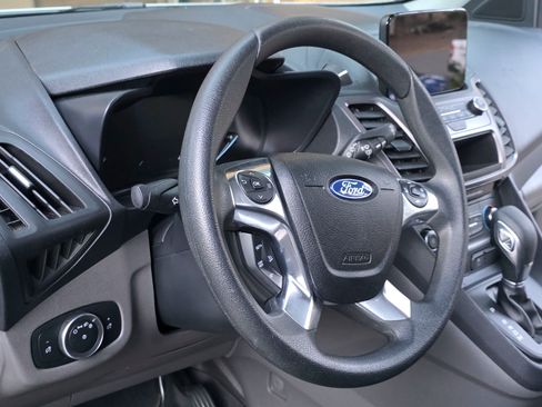 Used 2021 Ford Transit Connect XL image 12