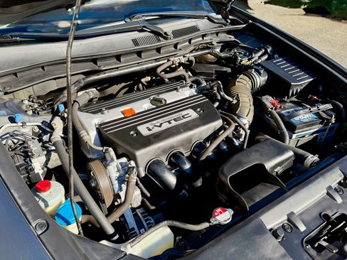 Used 2009 Honda Accord EX-L image 24