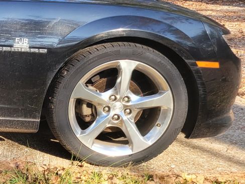 Used 2014 Chevrolet Camaro LT w/ RS Package image 6