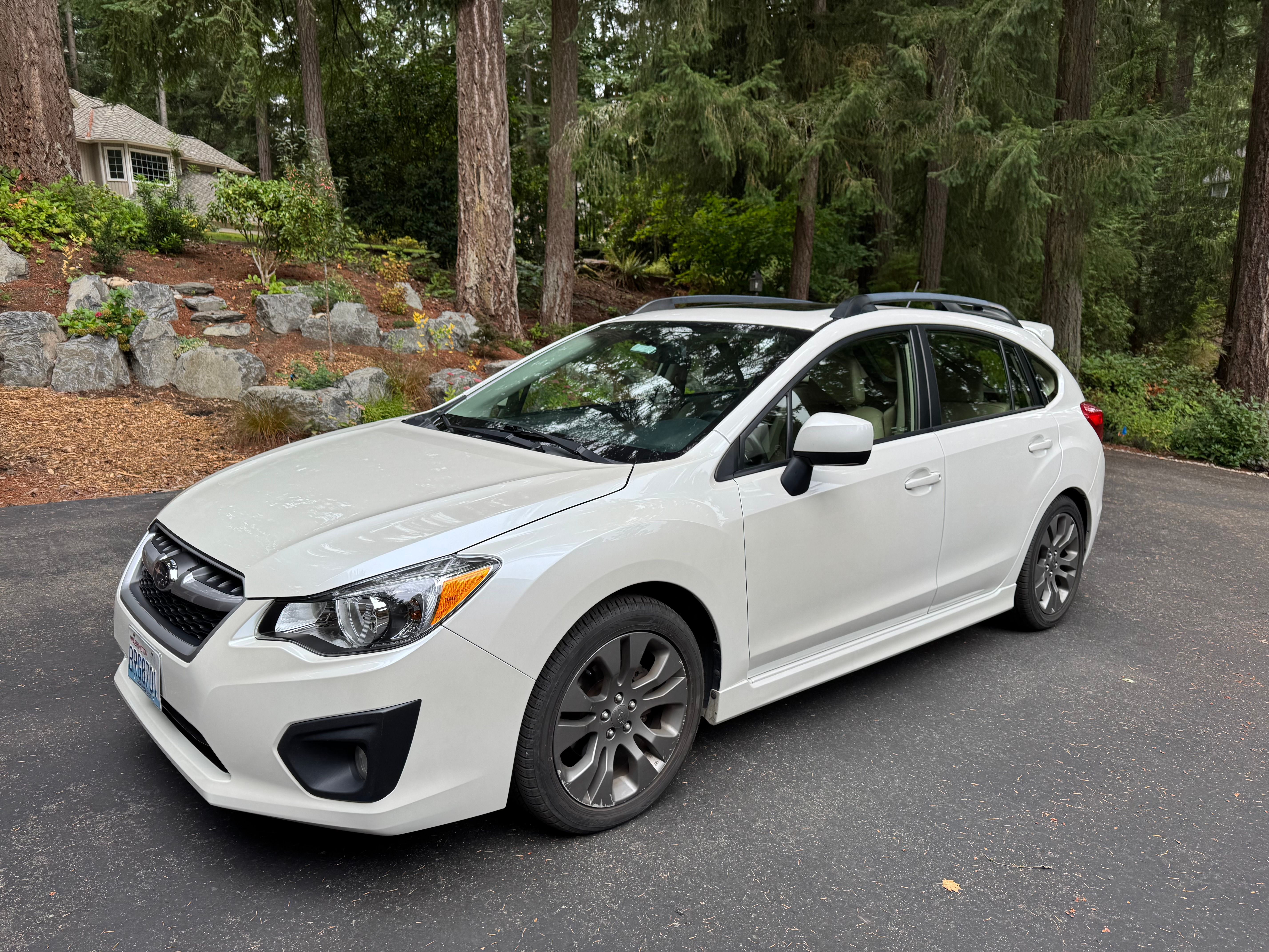 Used 2014 Subaru Impreza 2.0i Sport Limited w/ Popular Package #1 AWD/4WD image 1