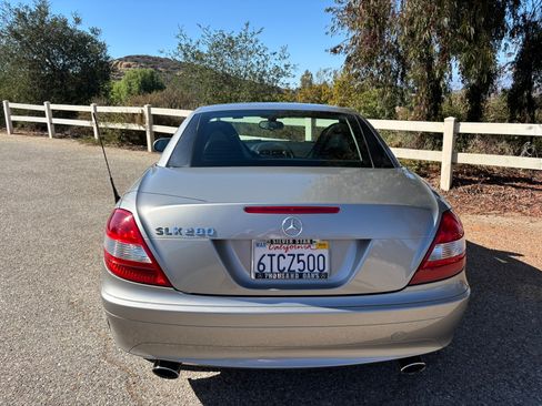 Used 2007 Mercedes-Benz SLK 280 image 2