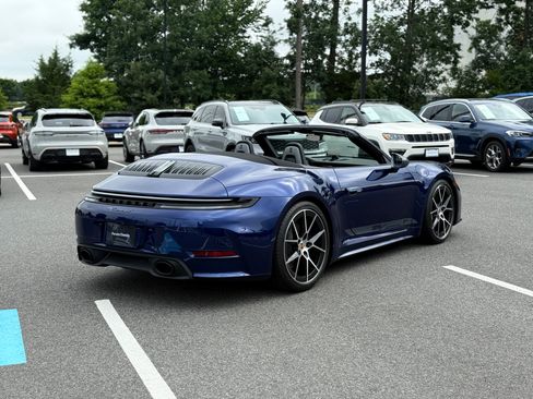 Used 2025 Porsche 911 Carrera T image 6