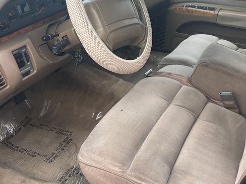 Used 1993 Chevrolet Caprice Classic LTZ RWD image 8