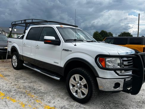 Used 2013 Ford F150 Lariat w/ Mid Equipment Group AWD/4WD image 4