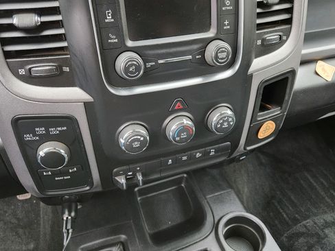 Used 2016 RAM 2500 Power Wagon Tradesman image 12