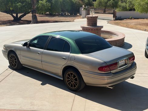 Used 2001 Buick Le Sabre Custom w/ Luxury Pkg FWD image 1
