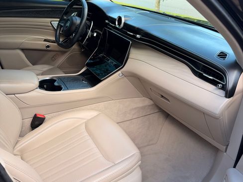 Used 2023 Maserati Grecale GT AWD/4WD image 19