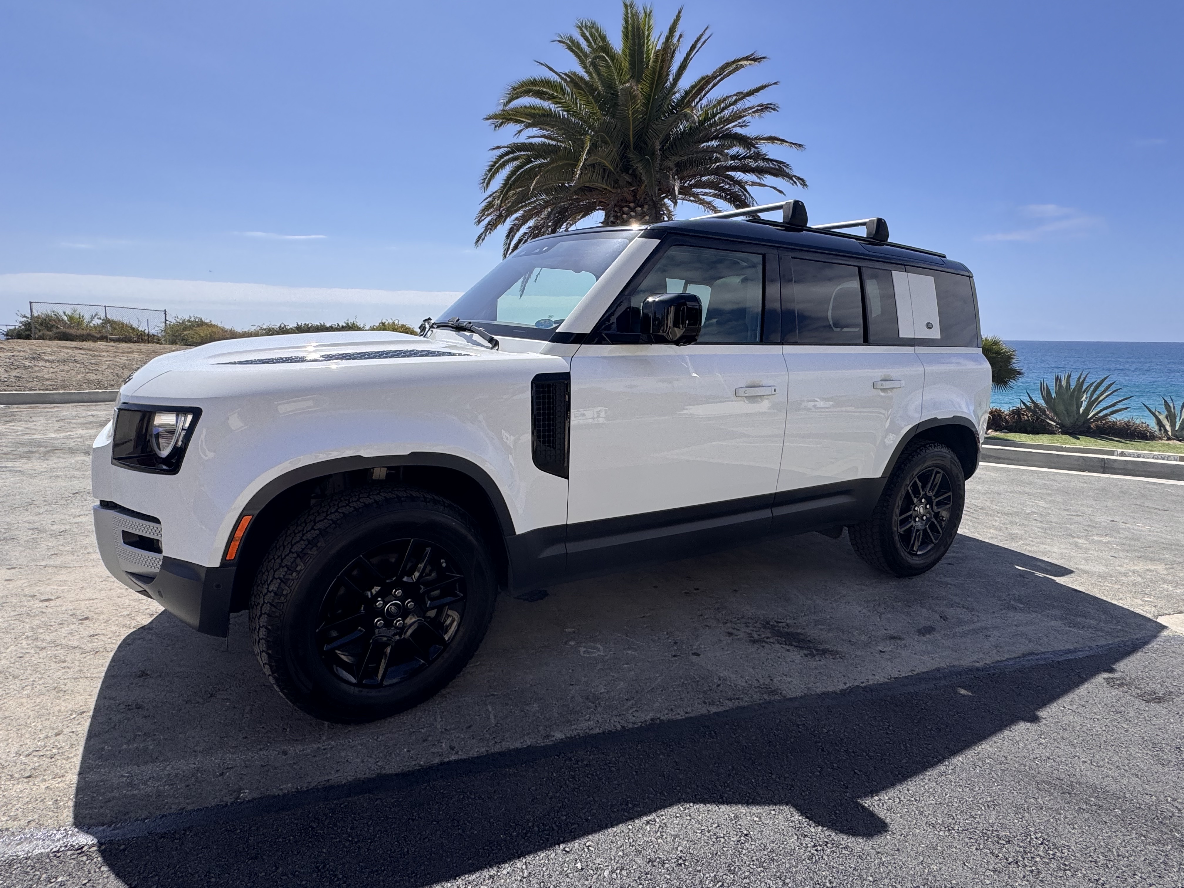 Used 2020 Land Rover Defender 110 S AWD/4WD image 16