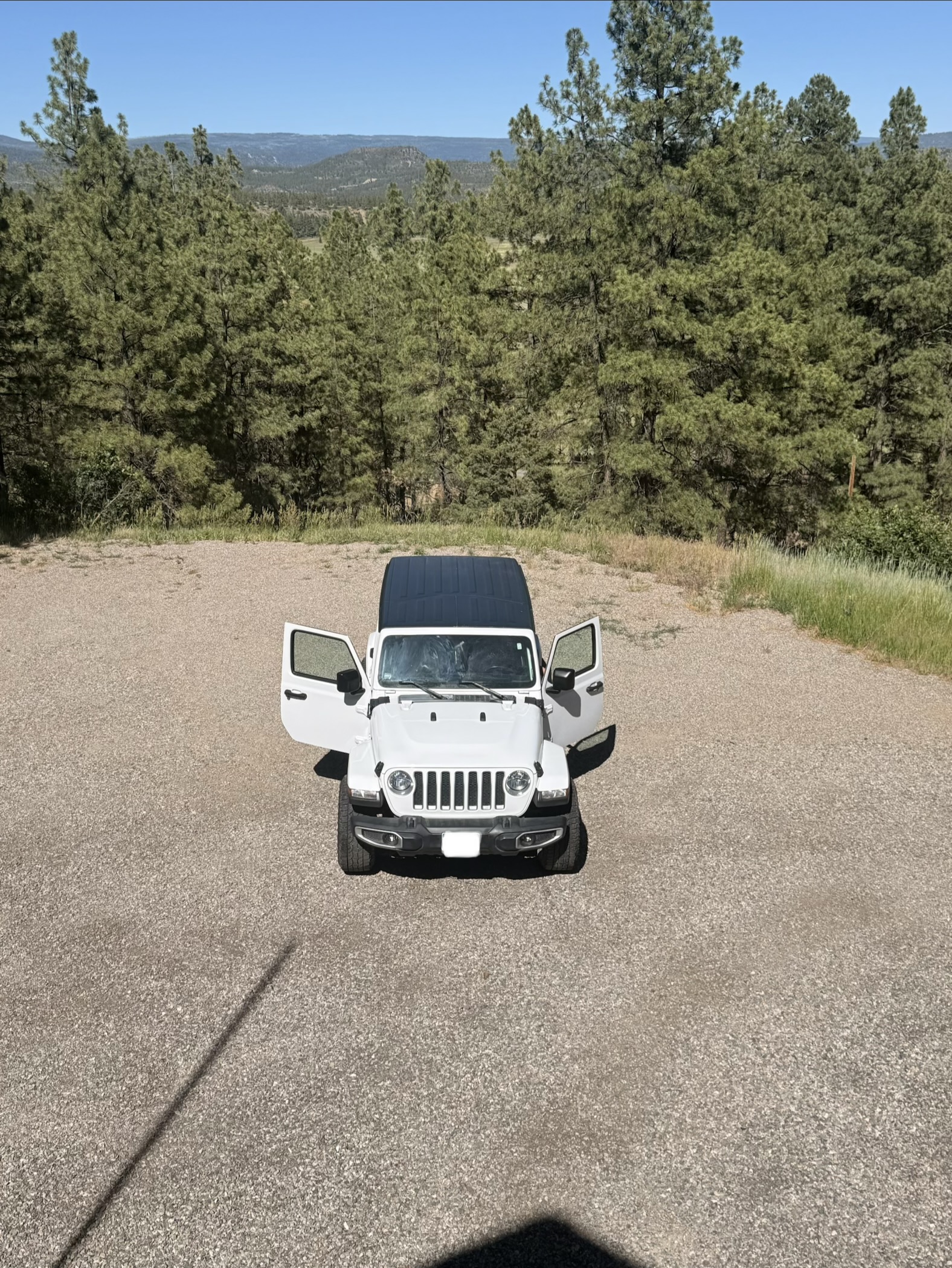 Used 2019 Jeep Wrangler Unlimited Sahara w/ Safety Group AWD/4WD image 17