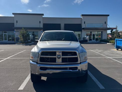 Used 2011 RAM 2500 SLT image 4