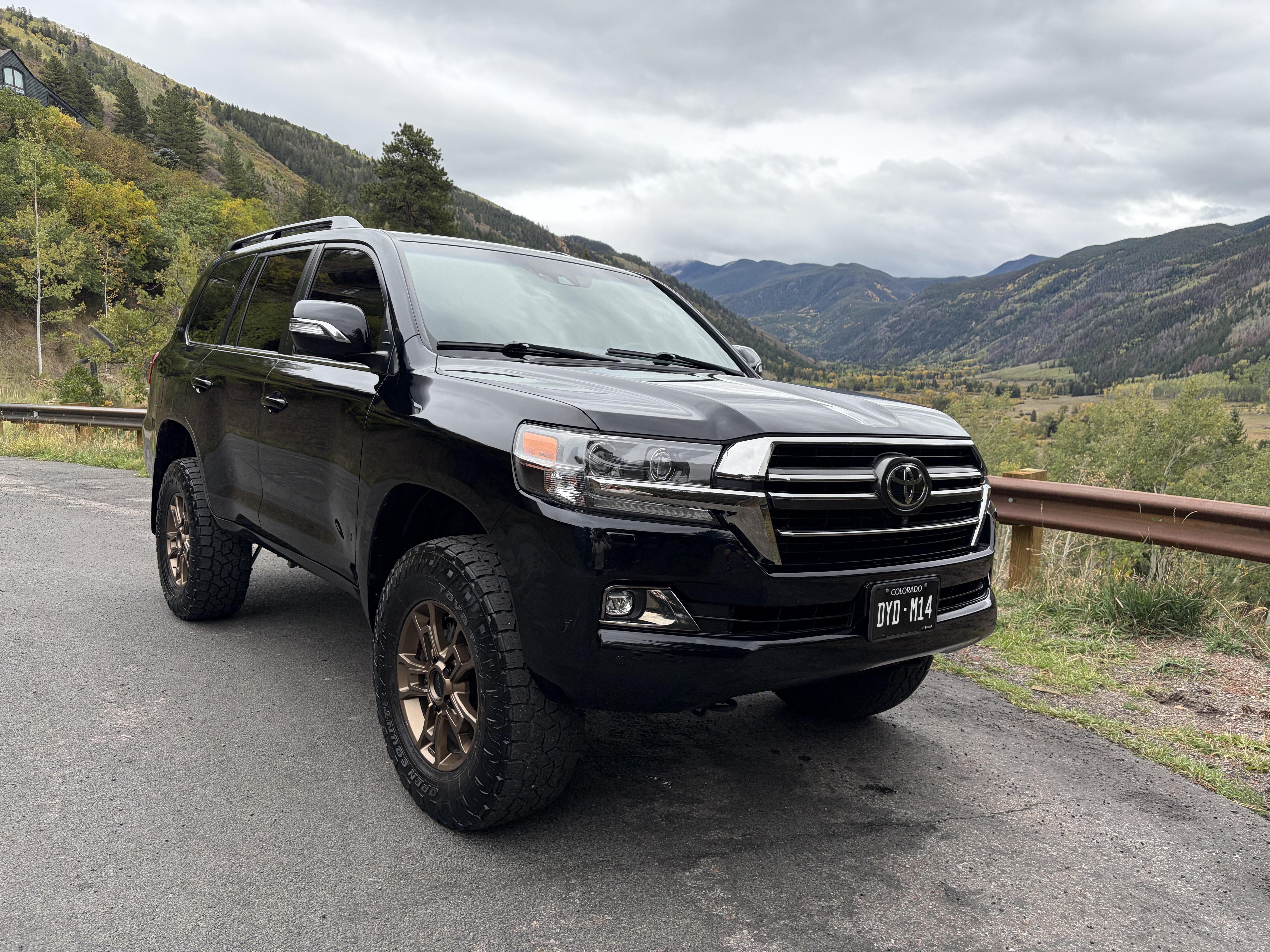 Used 2021 Toyota Land Cruiser Heritage Edition AWD/4WD image 1