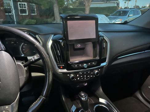 Used 2019 Chevrolet Traverse Premier w/ Redline Edition image 14