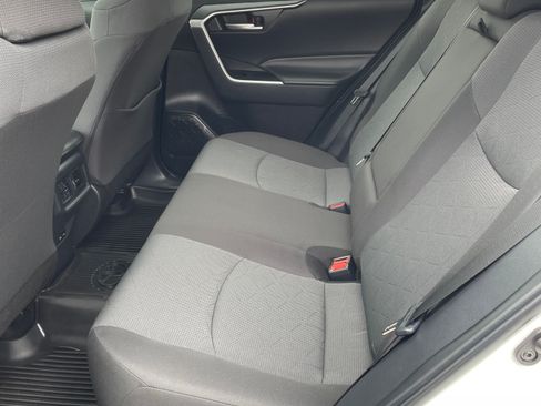 Used 2024 Toyota RAV4 XLE w/ Convenience Package AWD/4WD image 11