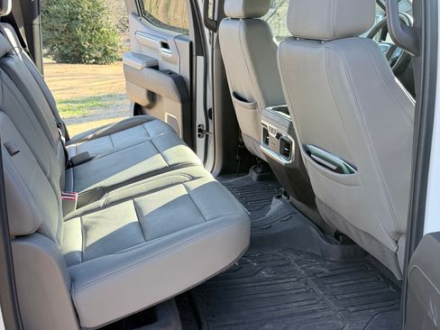 Used 2024 GMC Sierra 1500 SLT w/ SLT Premium Plus Package image 5