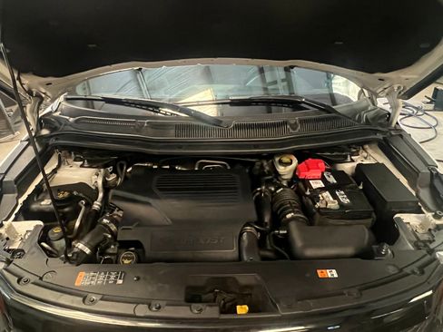 Used 2014 Ford Explorer Sport w/ Equipment Group 401A AWD/4WD image 8