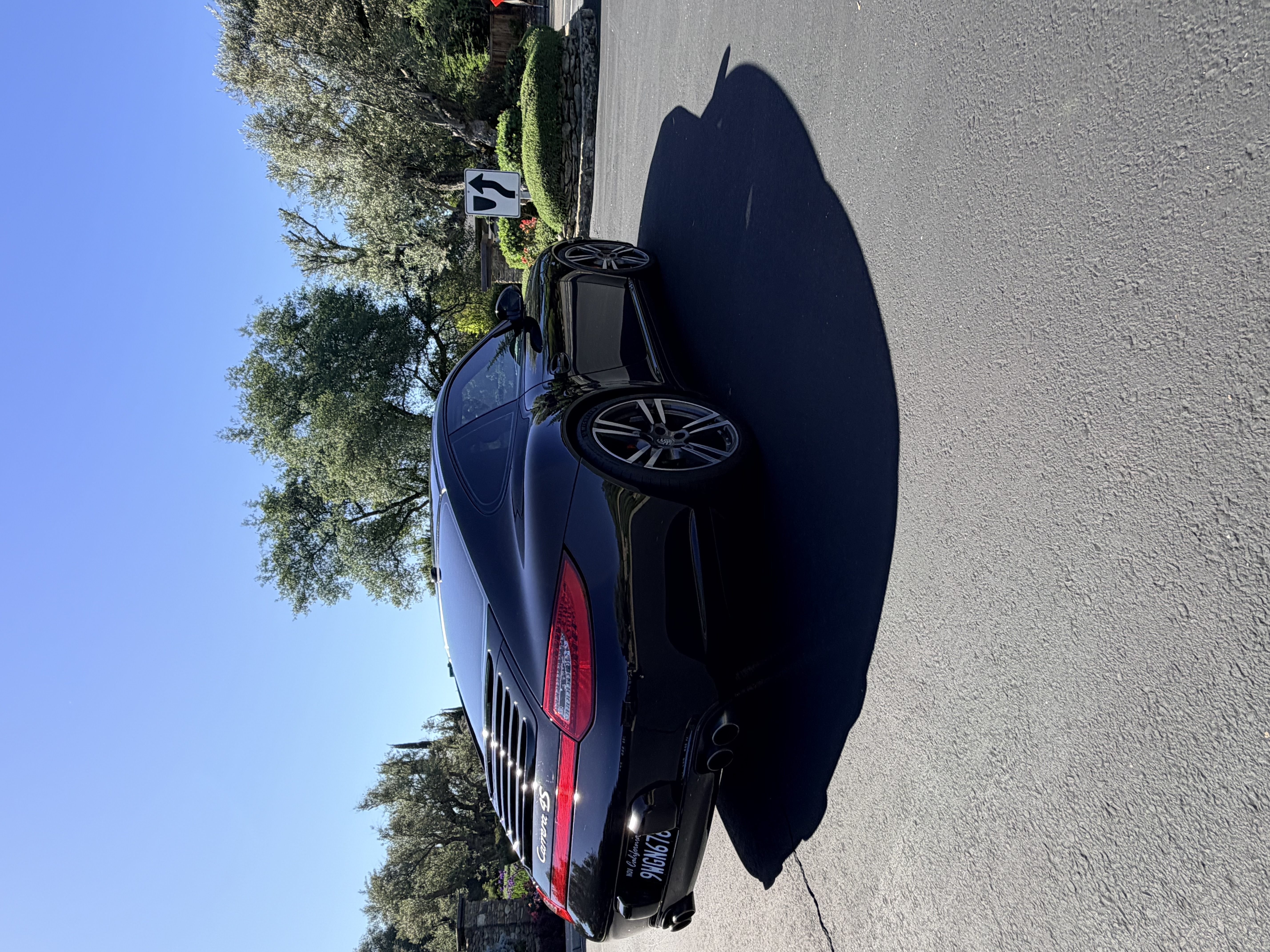 Used 2011 Porsche 911 Carrera 4S AWD/4WD image 4