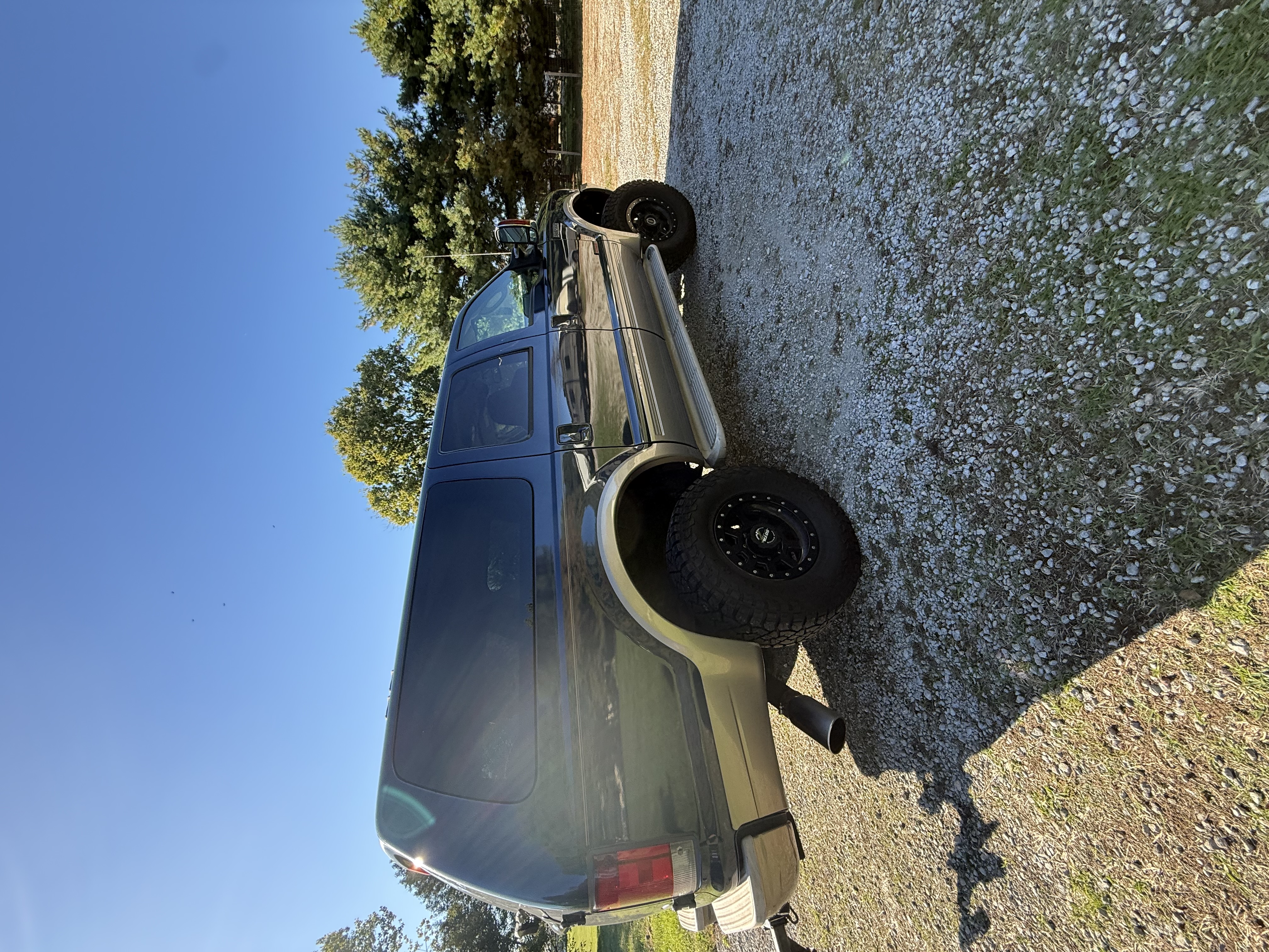 Used 2004 Ford Excursion Eddie Bauer AWD/4WD image 10