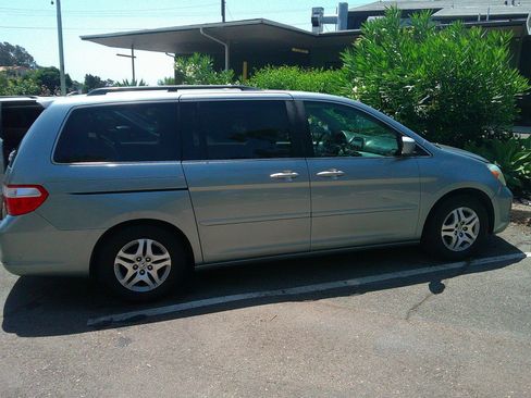 Used 2005 Honda Odyssey EX image 8