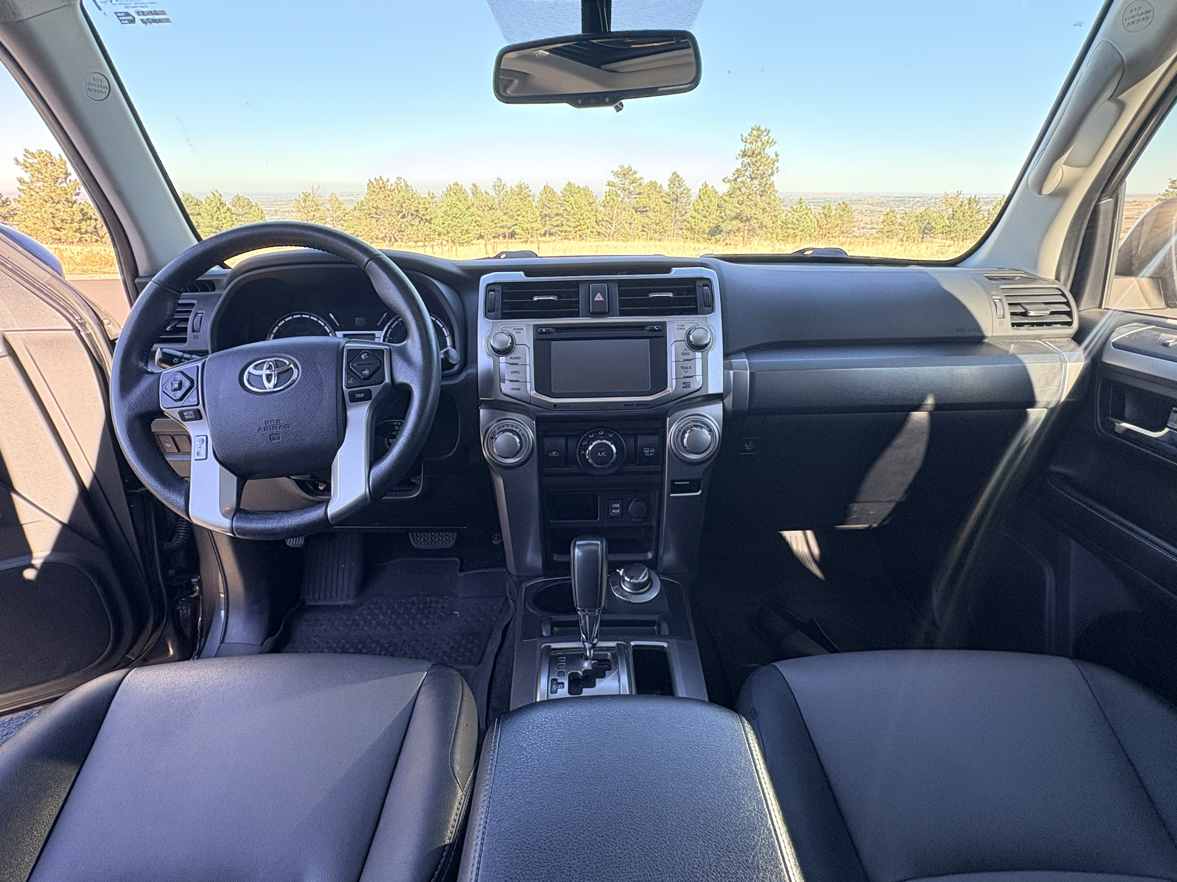 Used 2018 Toyota 4Runner SR5 Premium AWD/4WD image 13