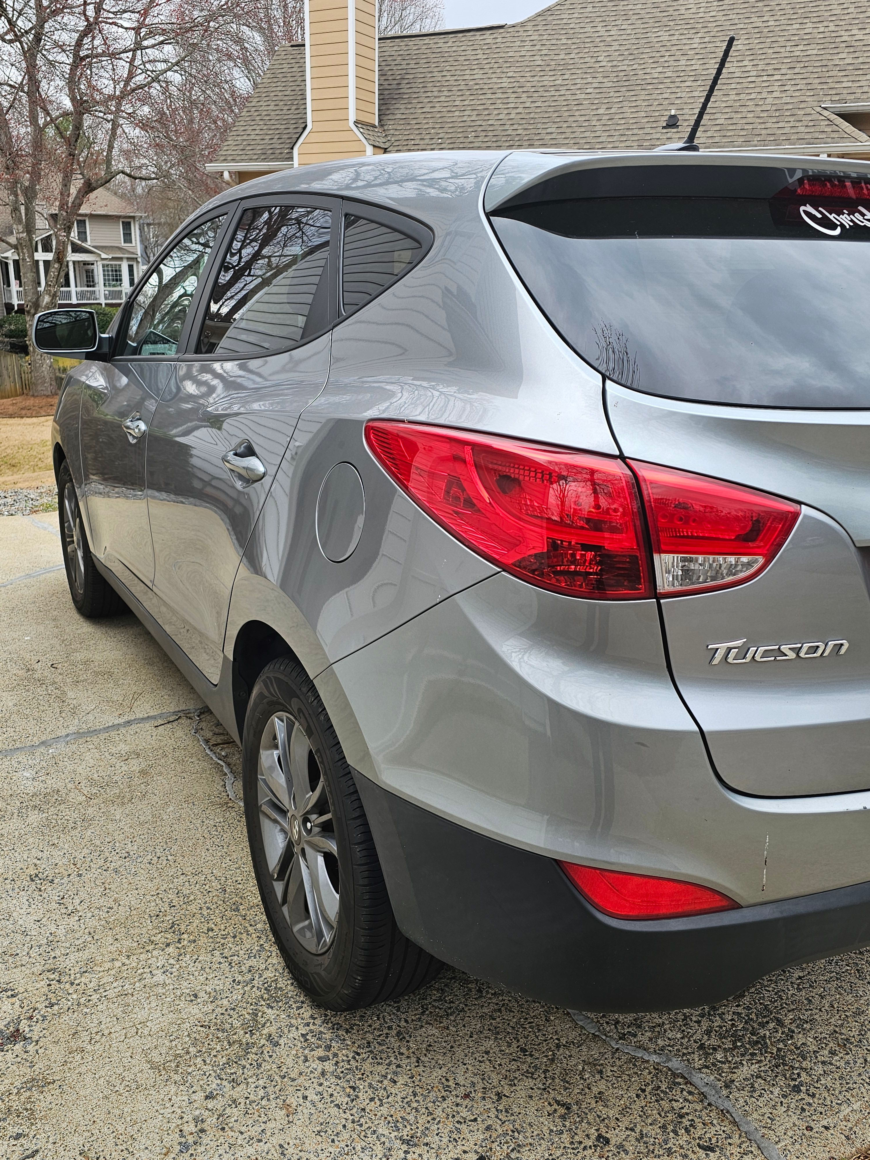 Used 2015 Hyundai Tucson GLS w/ Option Group 02 FWD image 16