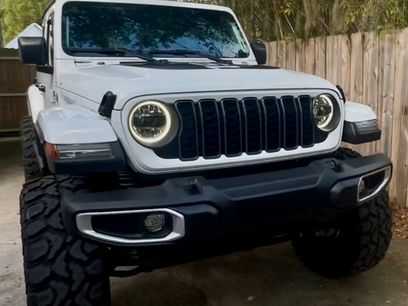 Used 2024 Jeep Gladiator Sport