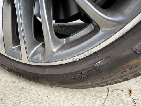 Used 2019 Cadillac CT6 V w/ Driver Assist Package image 17