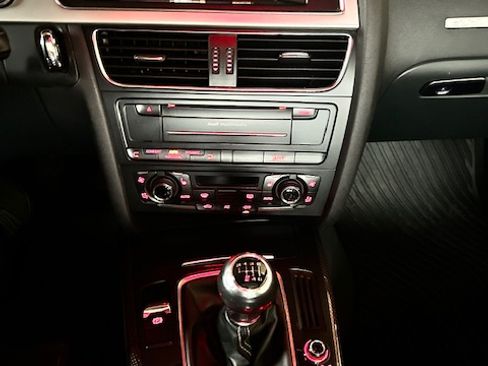 Used 2012 Audi S5 Premium Plus image 2