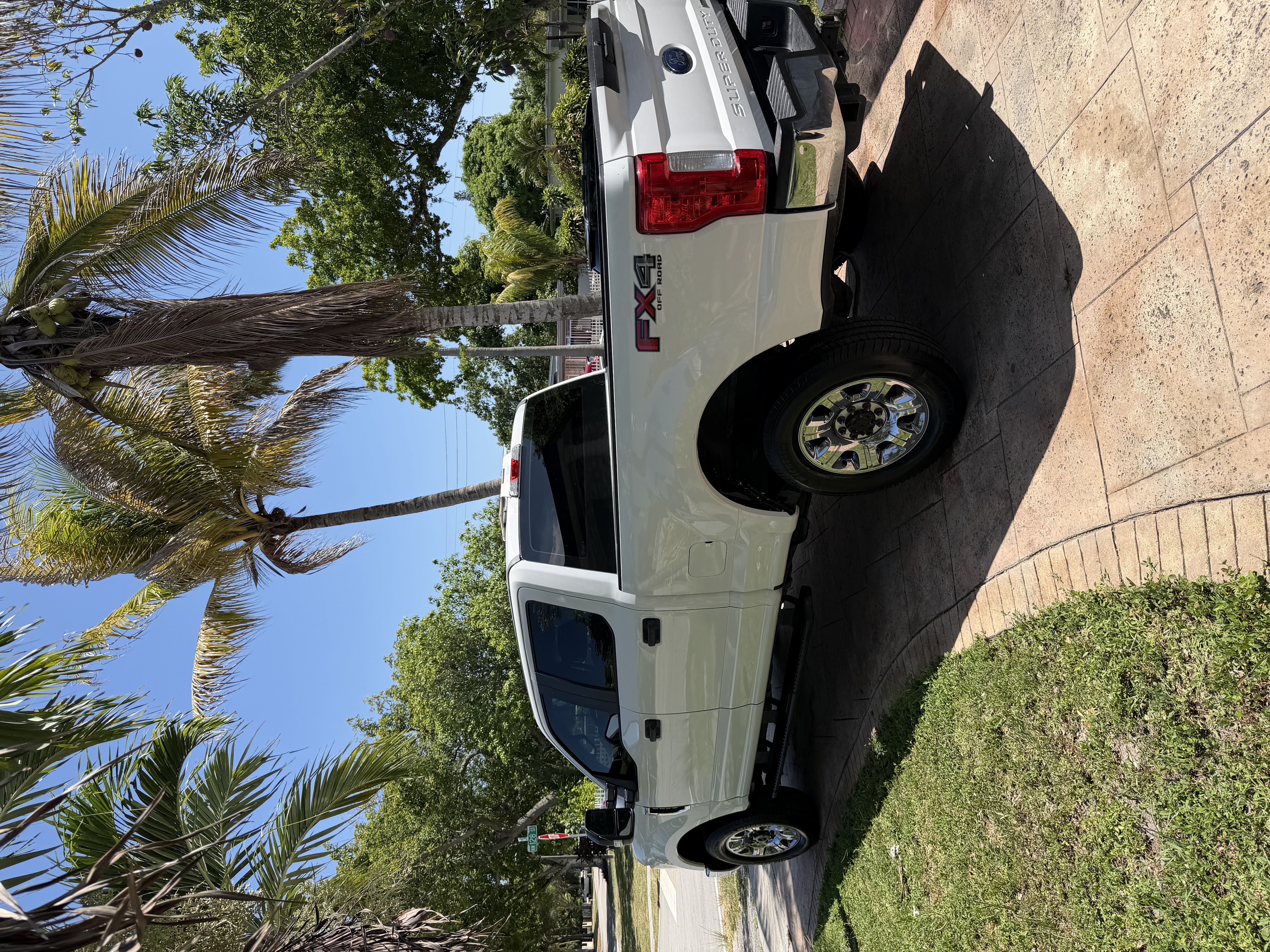 Used 2018 Ford F250 XL w/ Power Equipment Group AWD/4WD image 10