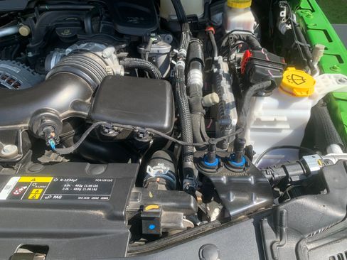 Used 2018 Jeep Wrangler Rubicon w/ Steel Bumper Group image 21