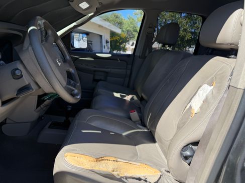 Used 2004 Dodge Ram 2500 Truck SLT w/ Sport Appearance Group image 11