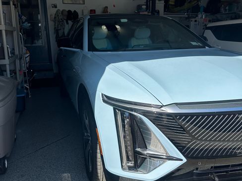 Used 2024 Cadillac Lyriq Luxury w/ LPO, Floor Liner Package image 5