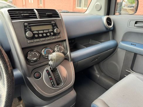 Used 2005 Honda Element EX image 13
