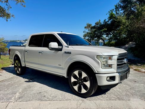 Used 2016 Ford F150 Limited w/ Trailer Tow Package image 13