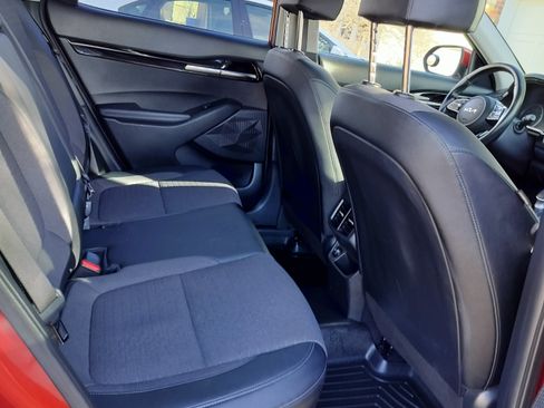 Used 2022 Kia Seltos S image 8