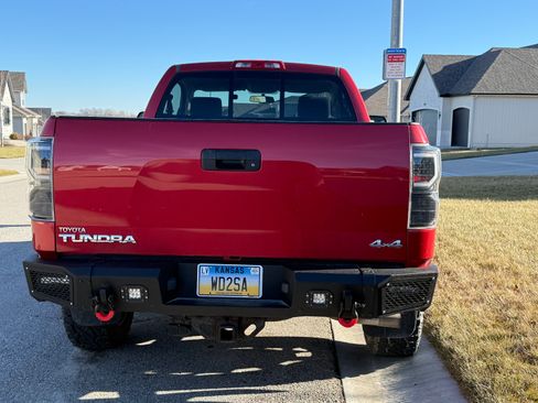 Used 2012 Toyota Tundra 4x4 Regular Cab w/ TRD Off-Road Pkg image 5