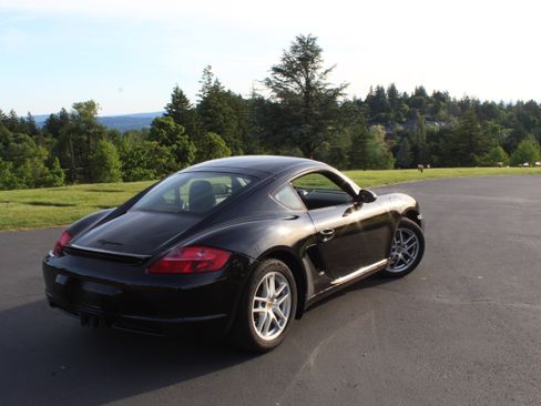 Used 2007 Porsche Cayman RWD image 5