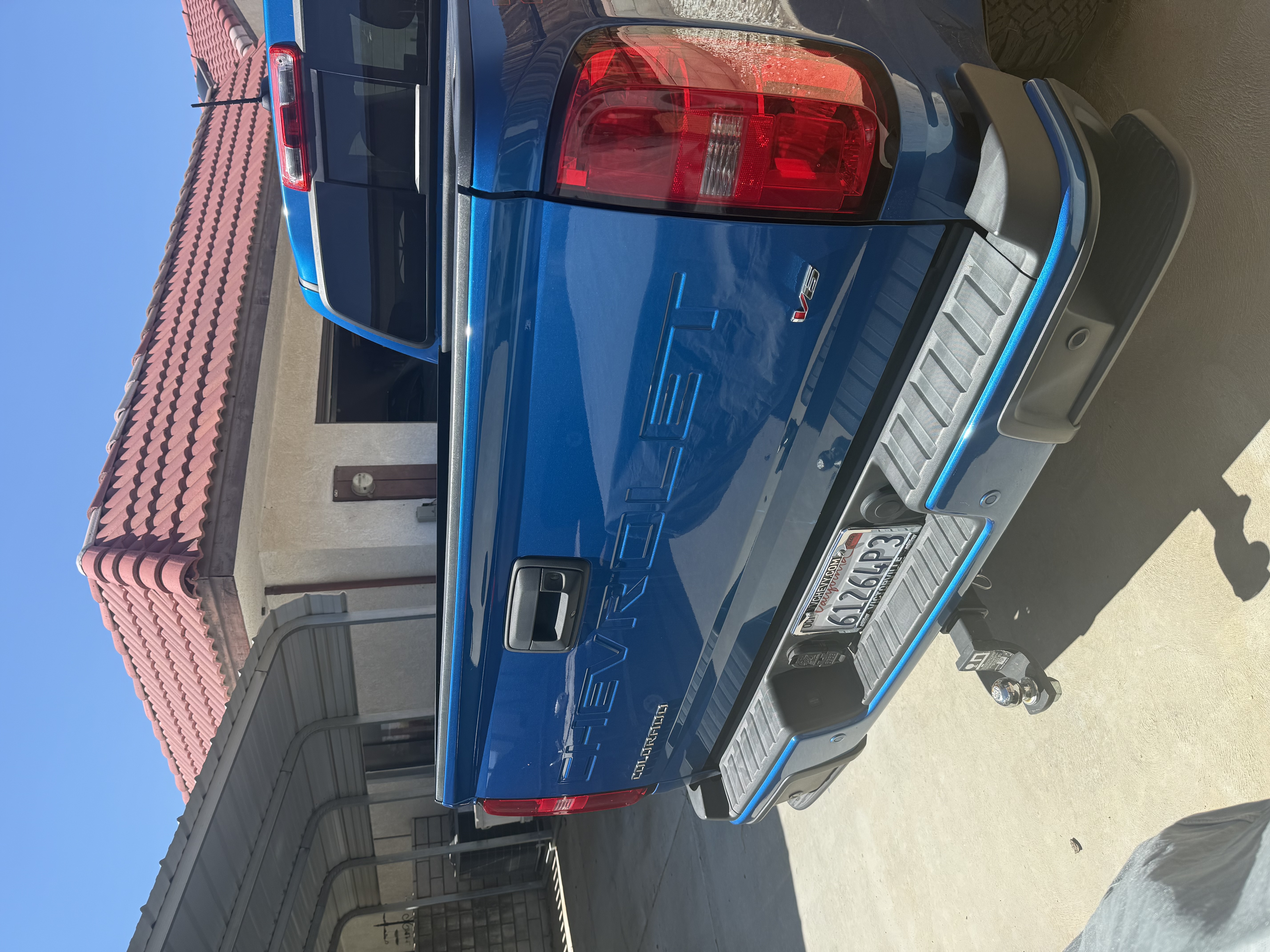 Used 2022 Chevrolet Colorado Z71 AWD/4WD image 8